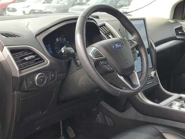 Certified 2023 Ford Edge SEL image 11