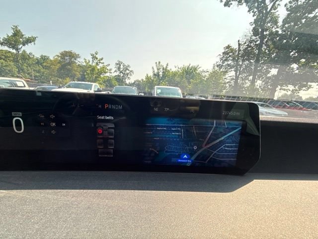 Certified 2025 Ford Expedition Active AWD/4WD image 23