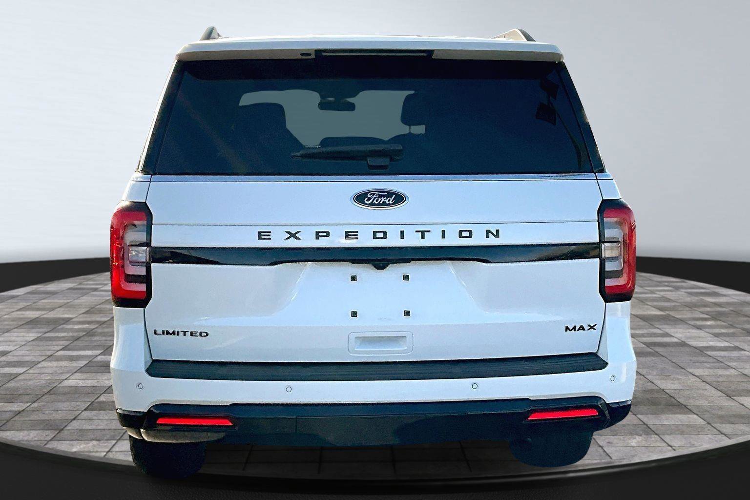 Certified 2022 Ford Expedition Max Limited image 6