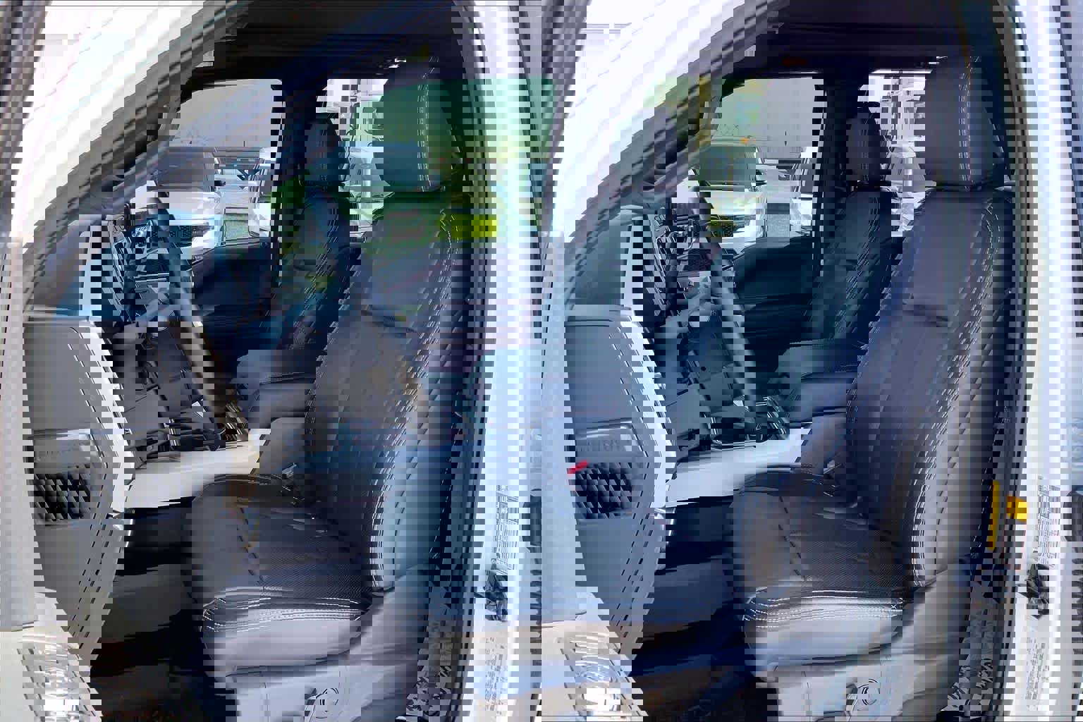 Certified 2022 Ford F250 Lariat w/ Lariat Value Package image 10