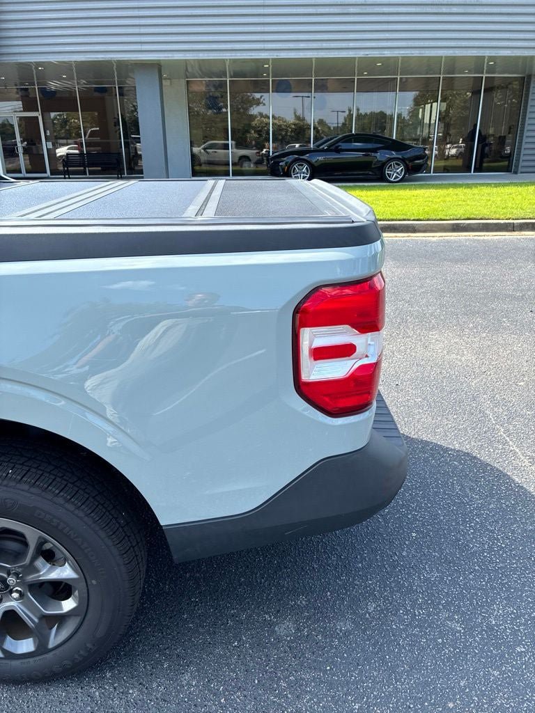 Certified 2022 Ford Maverick XLT FWD image 9