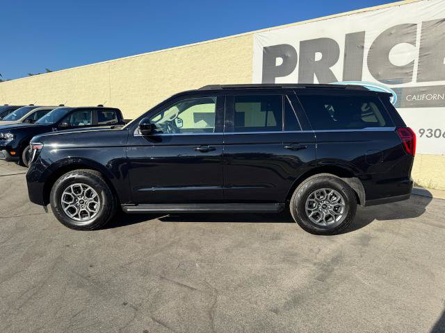 Certified 2025 Ford Expedition Active AWD/4WD image 6