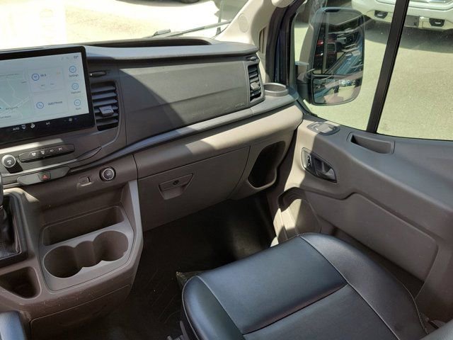 Certified 2023 Ford Transit 150 Low Roof RWD image 21