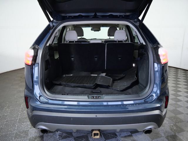Certified 2019 Ford Edge Titanium w/ Cold Weather Package image 10