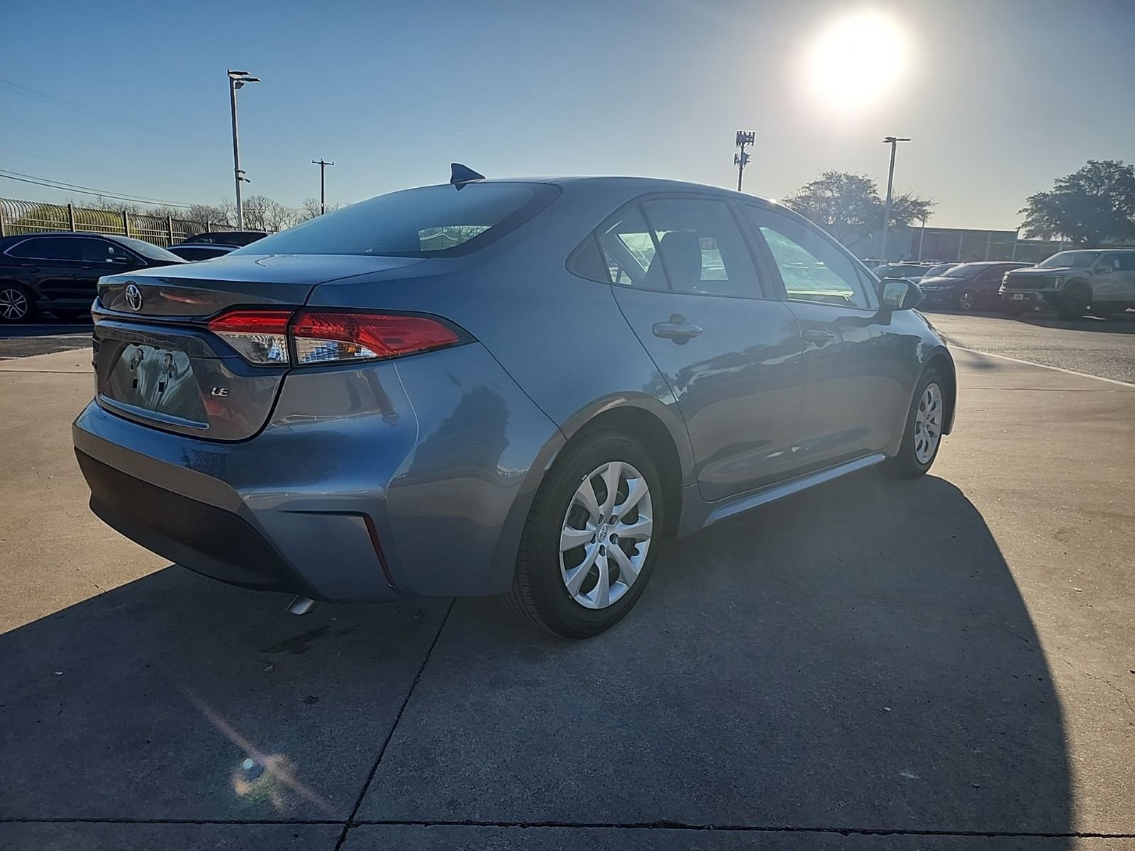 Used 2024 Toyota Corolla LE image 4