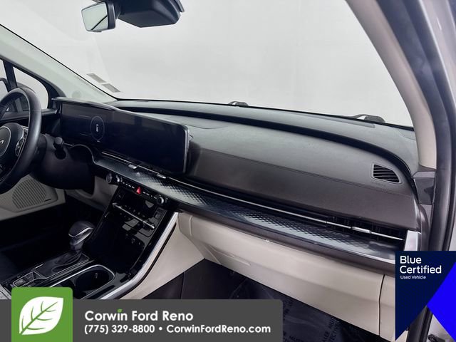Used 2024 Kia Carnival SX Prestige image 37