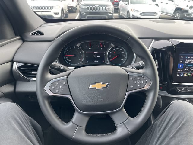 Used 2023 Chevrolet Traverse LT FWD image 34