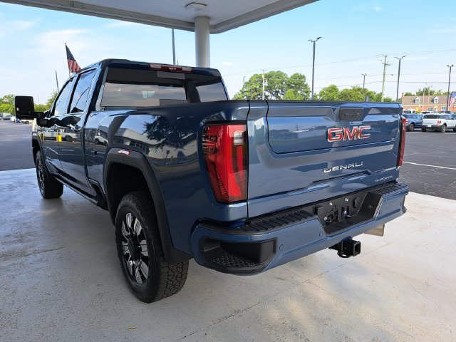 Used 2025 GMC Sierra 2500 Denali w/ Max Trailering Package AWD/4WD image 6