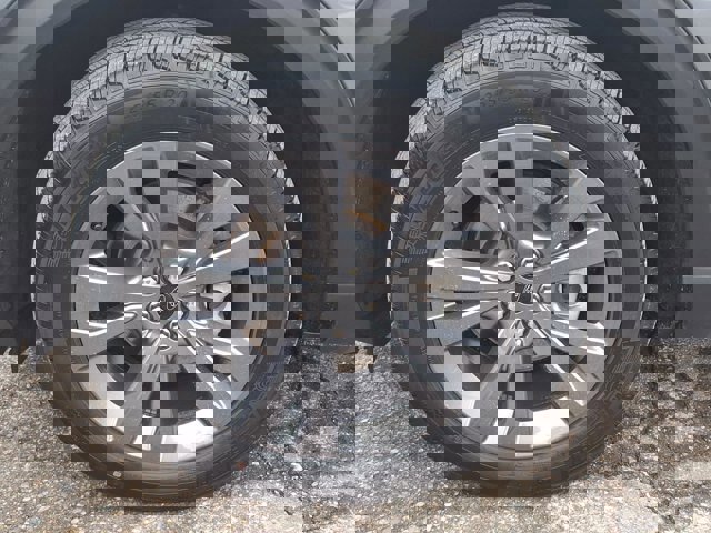 Certified 2023 Ford Explorer XLT w/ Equipment Group 202A image 30