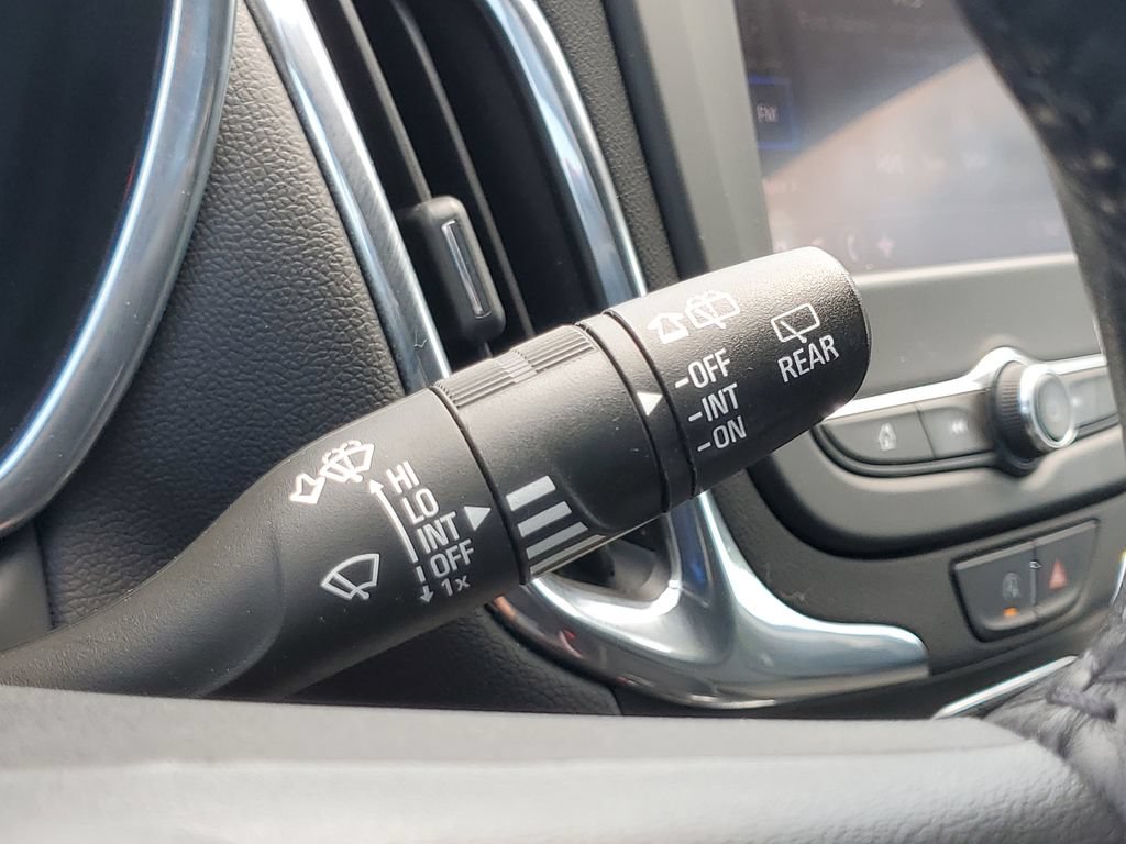 Used 2022 Chevrolet Equinox LT FWD image 26