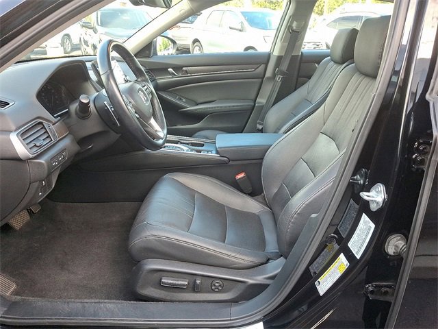 Used 2021 Honda Accord Touring image 15