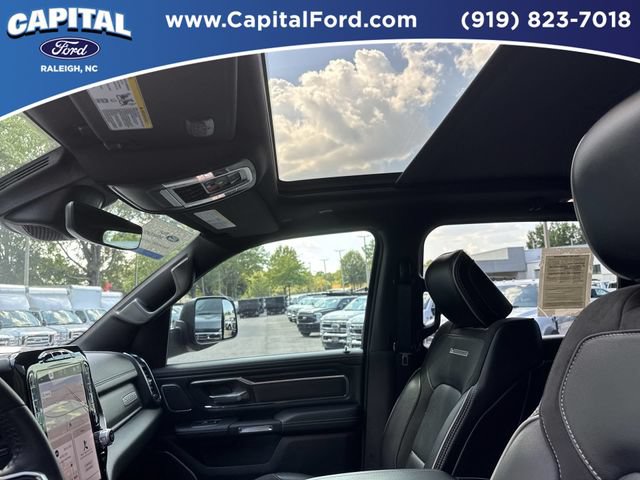 Used 2024 RAM 1500 Laramie AWD/4WD image 21
