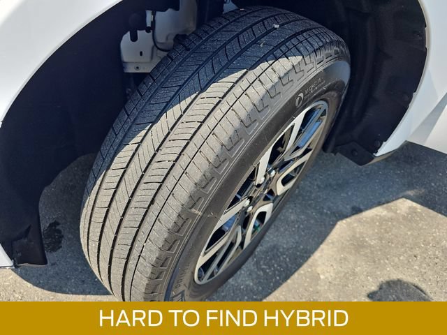 Certified 2024 Ford Maverick Lariat FWD image 30