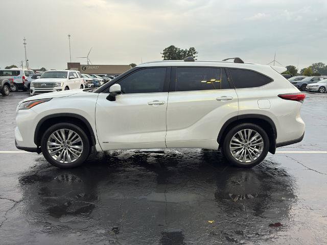 Used 2023 Toyota Highlander Platinum AWD/4WD image 8