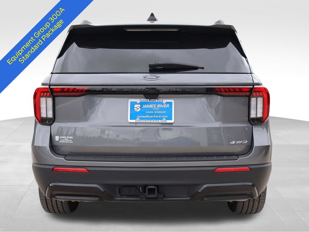 Certified 2025 Ford Explorer ST-Line w/ ST-Line Street Pack AWD/4WD image 5