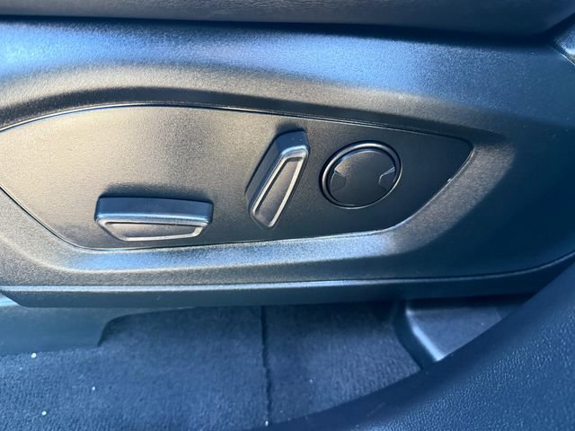 Certified 2023 Ford Explorer XLT w/ Equipment Group 202A image 28