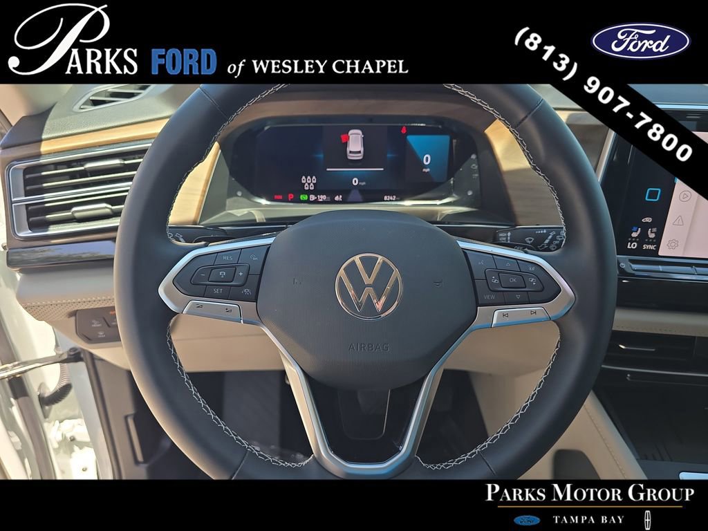 Used 2025 Volkswagen Atlas SE FWD image 27