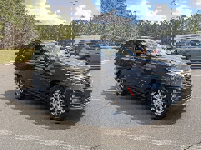 Used 2022 Chevrolet Equinox LT image 1