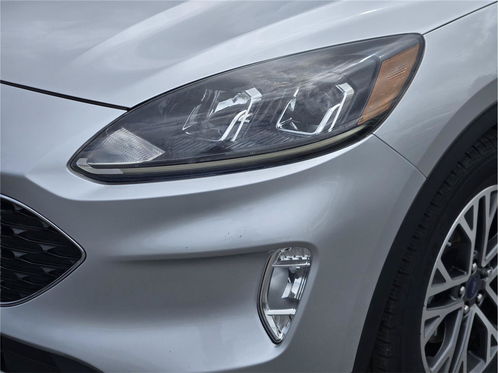 Certified 2020 Ford Escape SEL FWD image 10