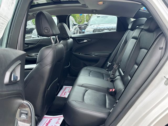Used 2018 Chevrolet Malibu Premier w/ Premier Sun and Wheel Package FWD image 8
