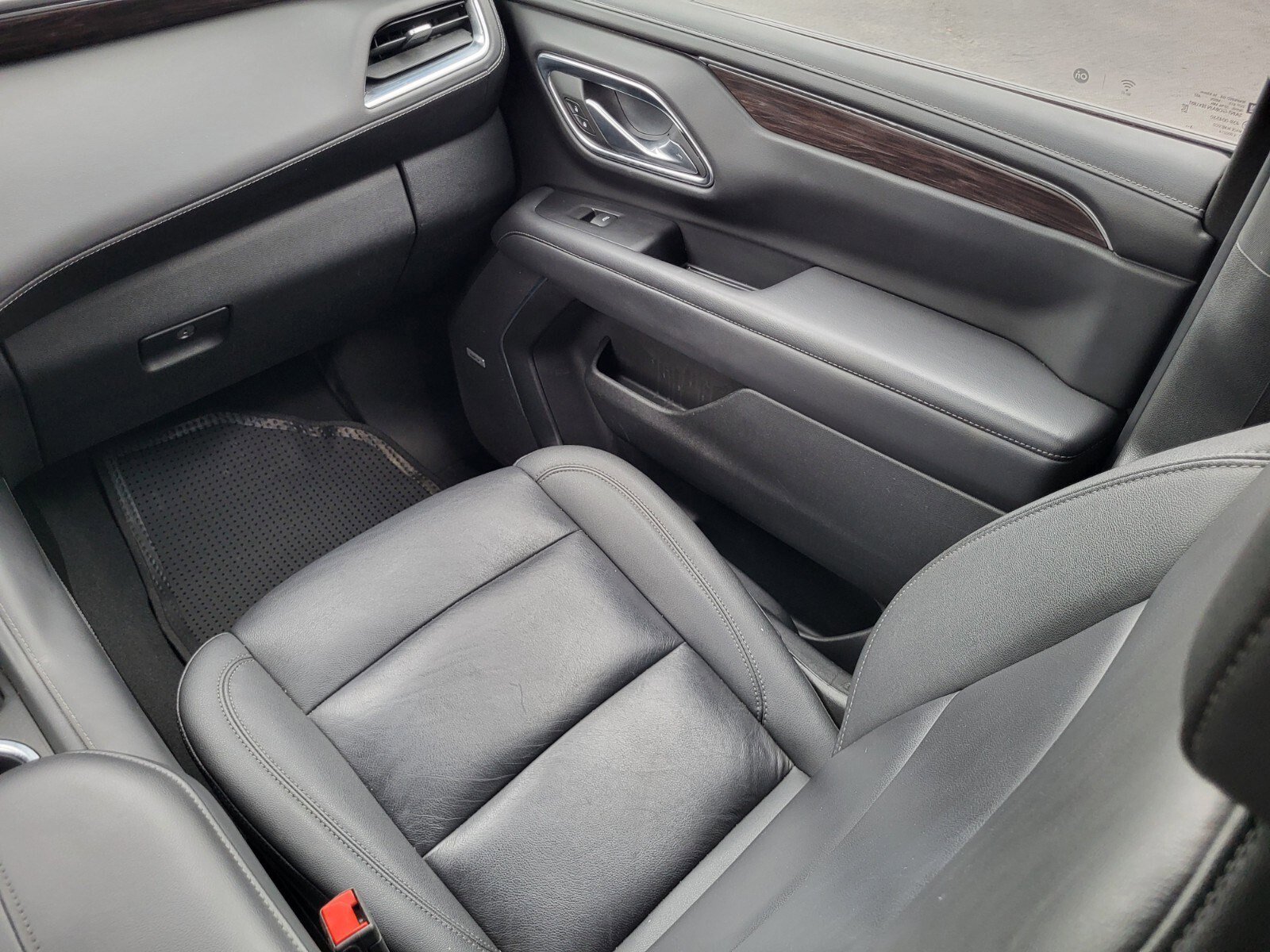 Used 2024 Chevrolet Tahoe LT AWD/4WD image 16