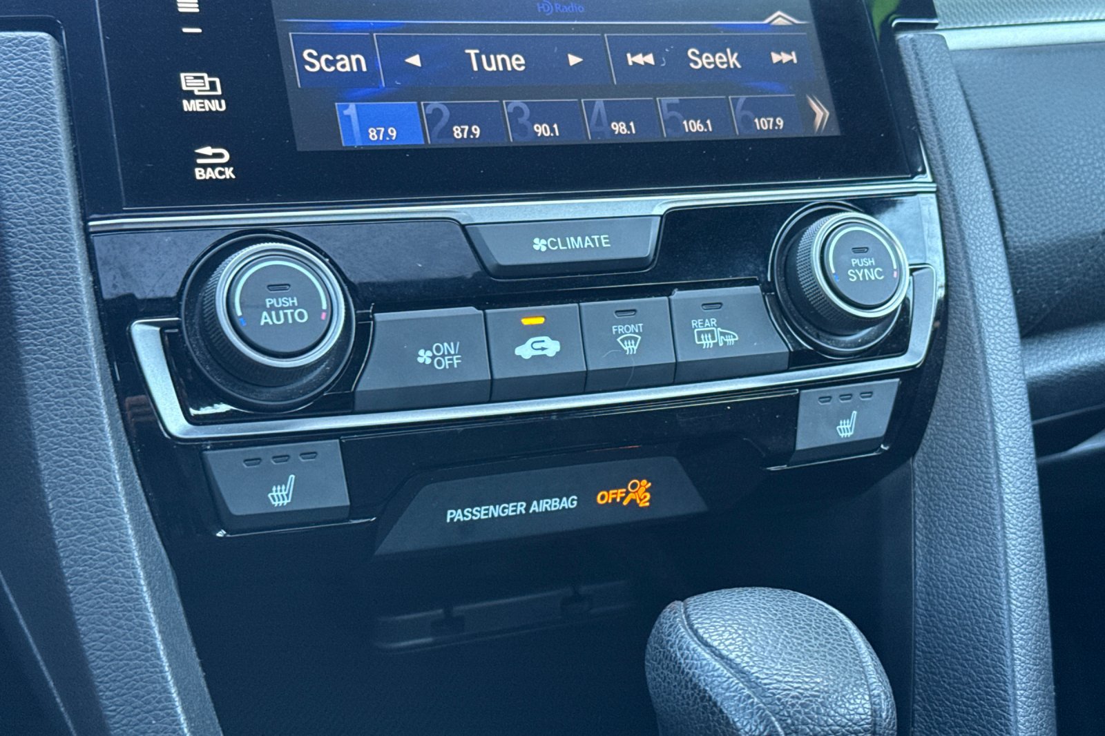 Used 2018 Honda Civic EX image 15