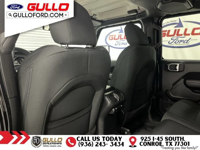 Used 2023 Jeep Gladiator Sport AWD/4WD image 15