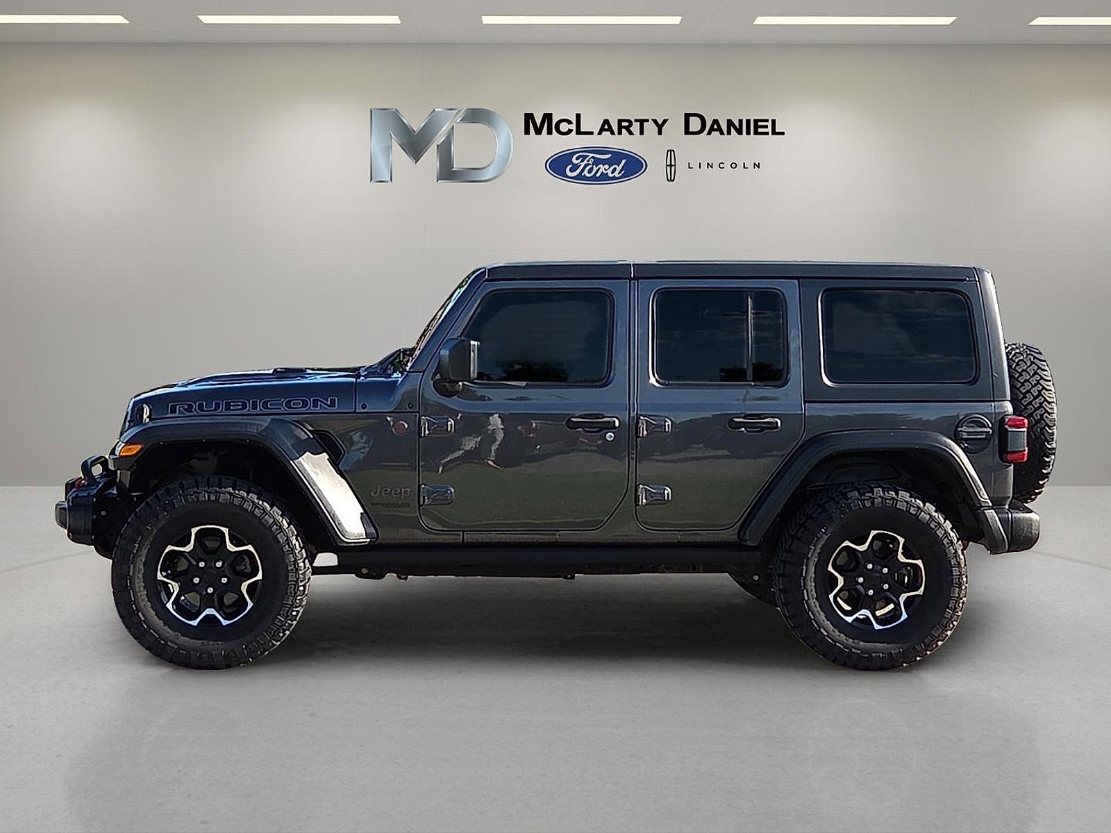 Used 2020 Jeep Wrangler Unlimited Rubicon w/ Quick Order Package 28Y Recon image 3