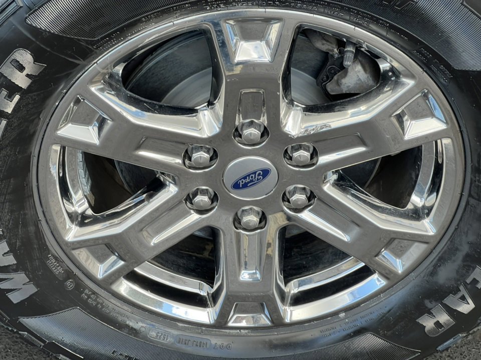 Certified 2022 Ford F150 XLT w/ Equipment Group 301A Mid image 17