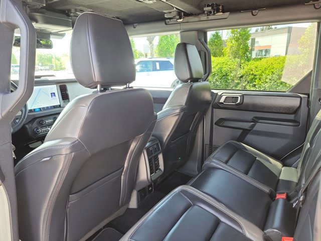 Certified 2025 Ford Bronco Outer Banks AWD/4WD image 10