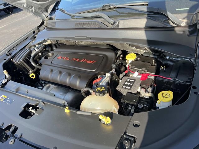 Used 2018 Jeep Compass Limited AWD/4WD image 10