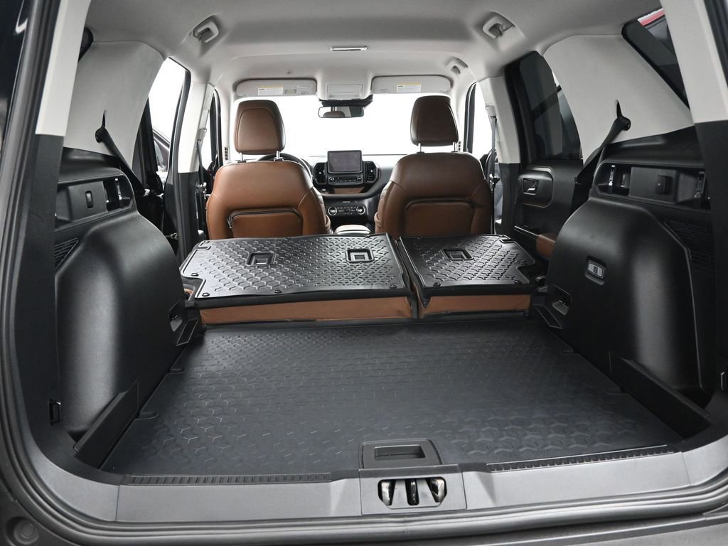 Certified 2023 Ford Bronco Sport Outer Banks w/ Tech Package image 31