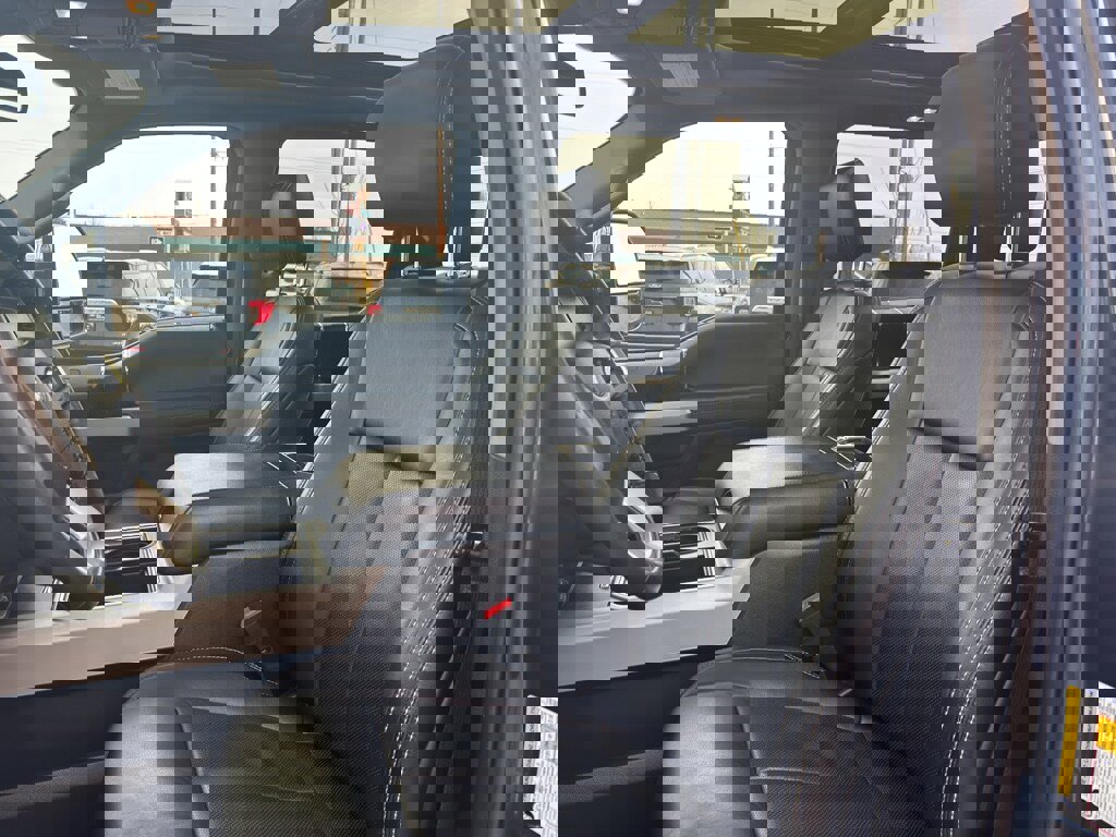 Certified 2020 Ford F350 Lariat w/ Lariat Ultimate Package image 13