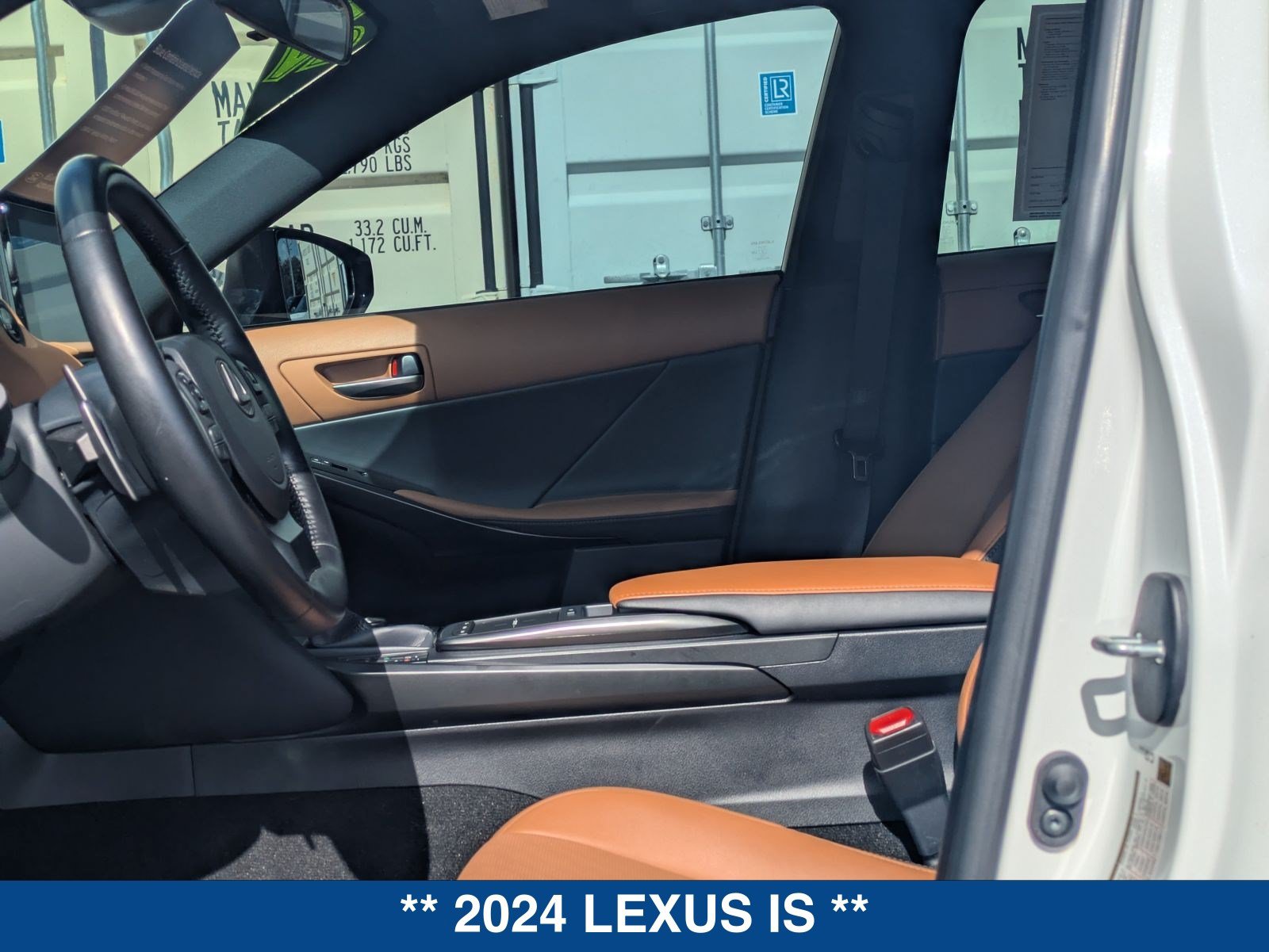 Used 2024 Lexus IS 350 F Sport RWD image 19