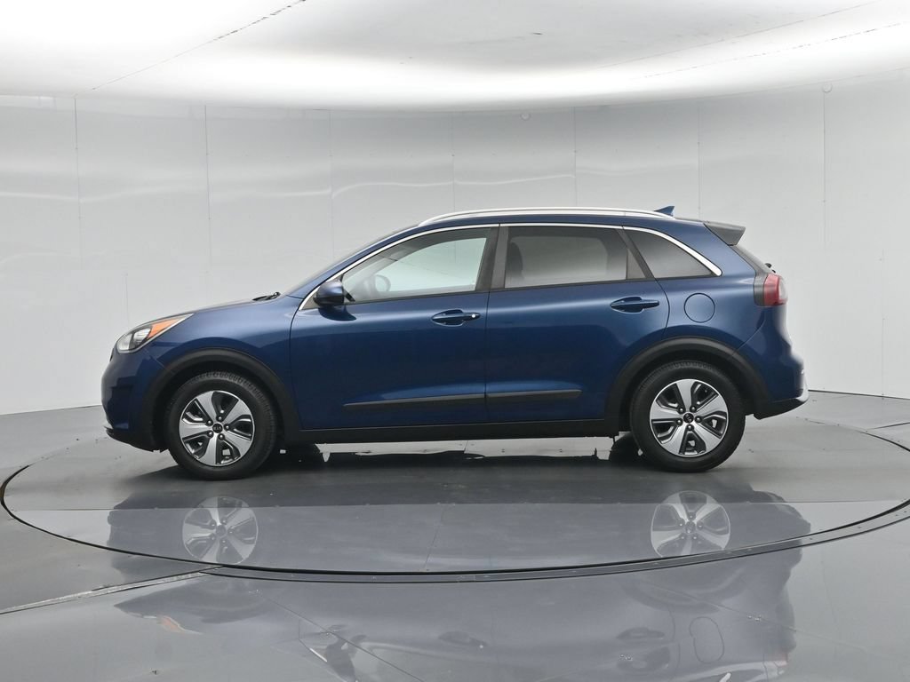 Used 2018 Kia Niro LX FWD image 28