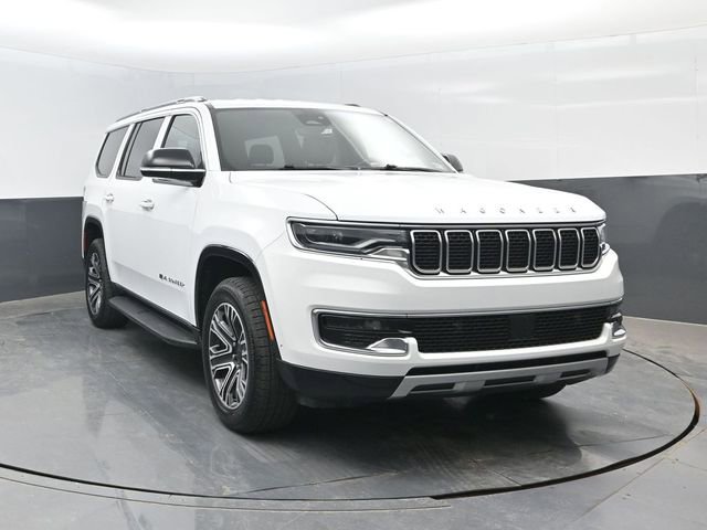 Used 2024 Jeep Wagoneer Series II AWD/4WD image 2