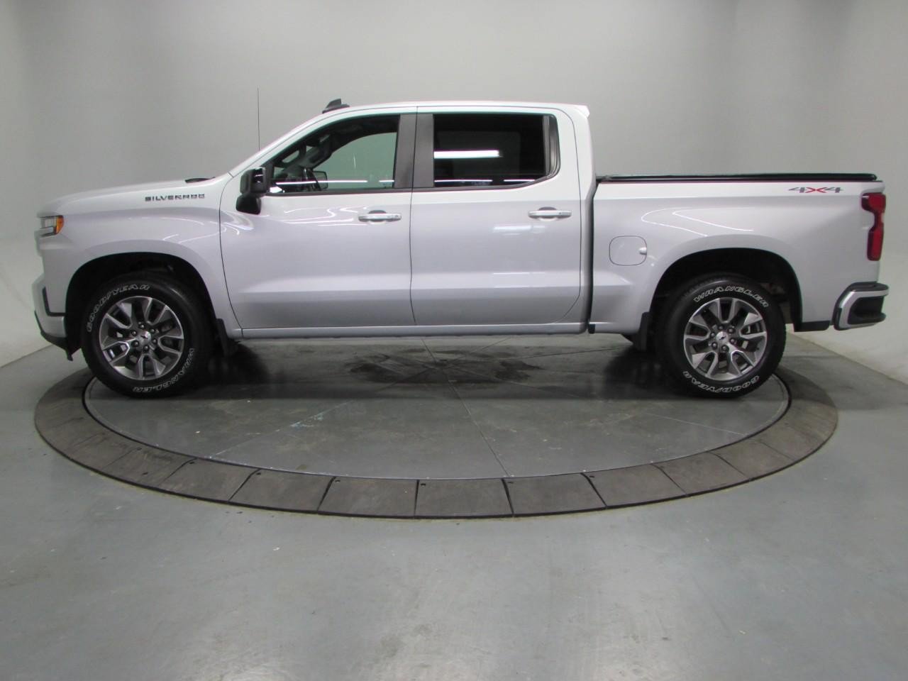 Used 2019 Chevrolet Silverado 1500 RST w/ All-Star Edition AWD/4WD image 4