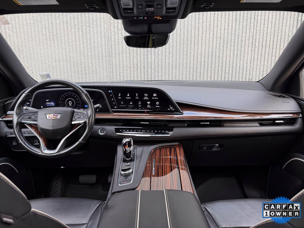 Used 2021 Cadillac Escalade Premium Luxury image 53