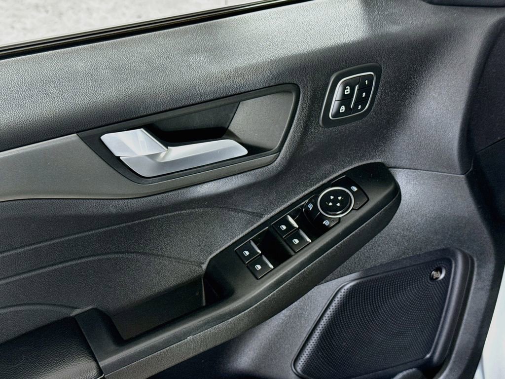Certified 2023 Ford Escape Active w/ Tech Pack #2 FWD image 18