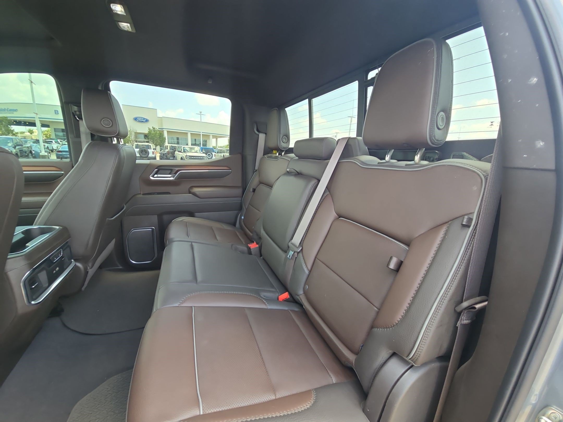 Used 2024 GMC Sierra 1500 Denali w/ Denali Reserve Package AWD/4WD image 28