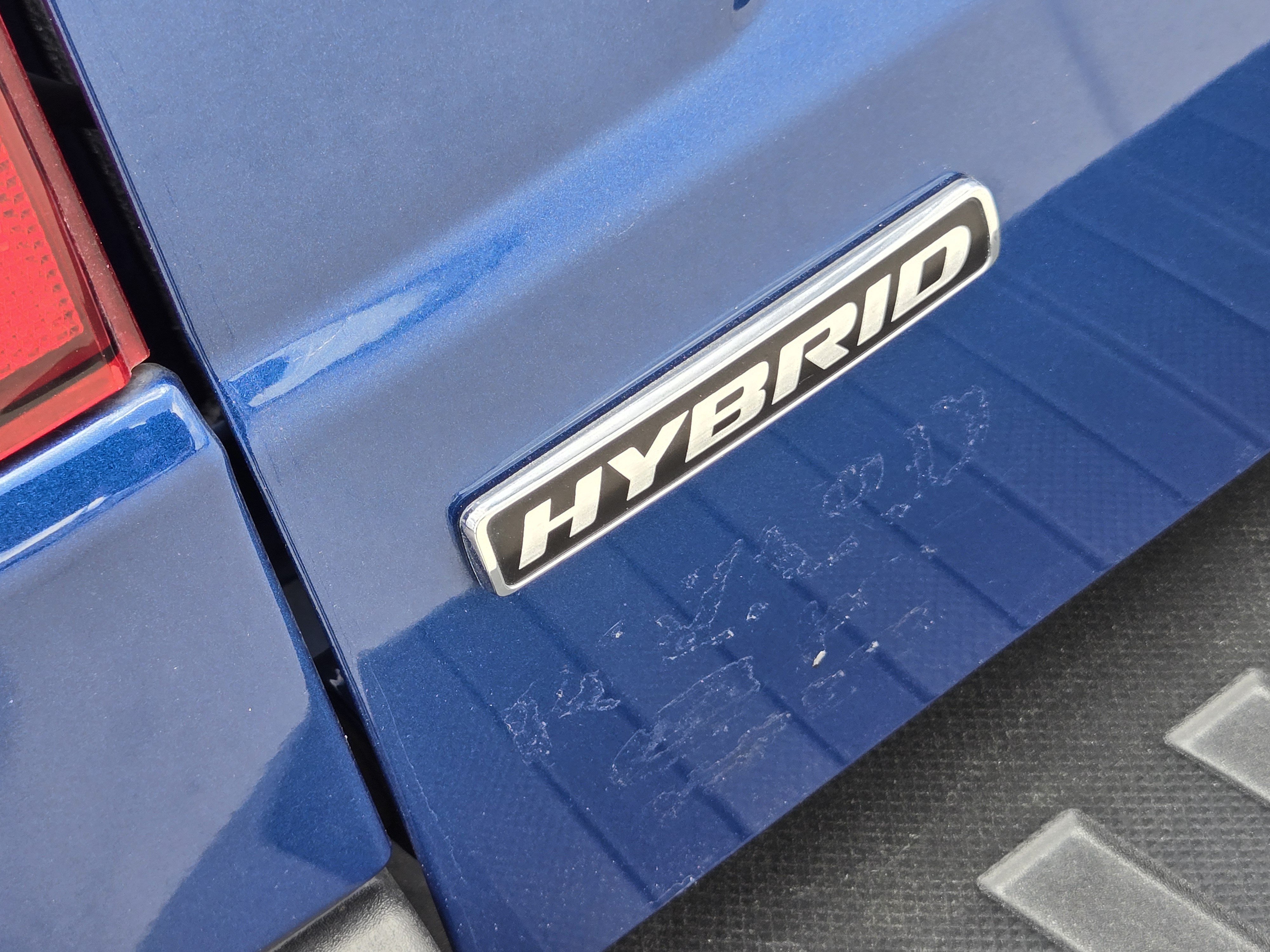 Certified 2024 Ford Maverick Lariat FWD image 11