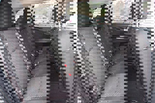 Used 2019 Dodge Journey SE image 13