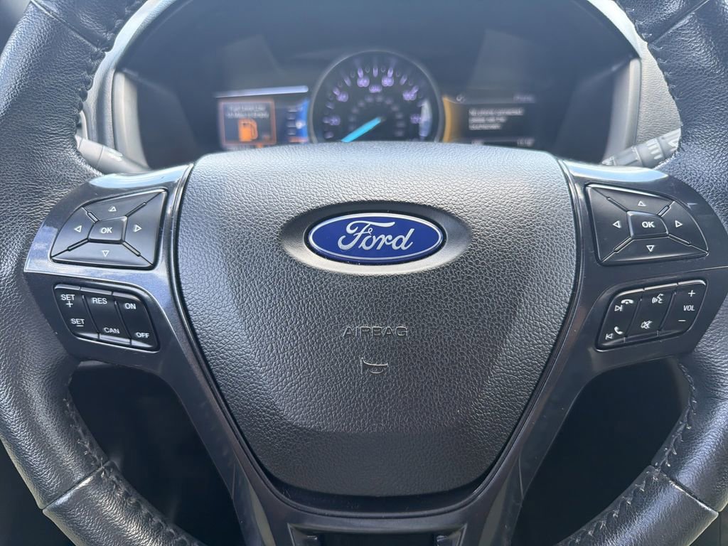 Certified 2018 Ford Explorer XLT w/ Equipment Group 202A image 32