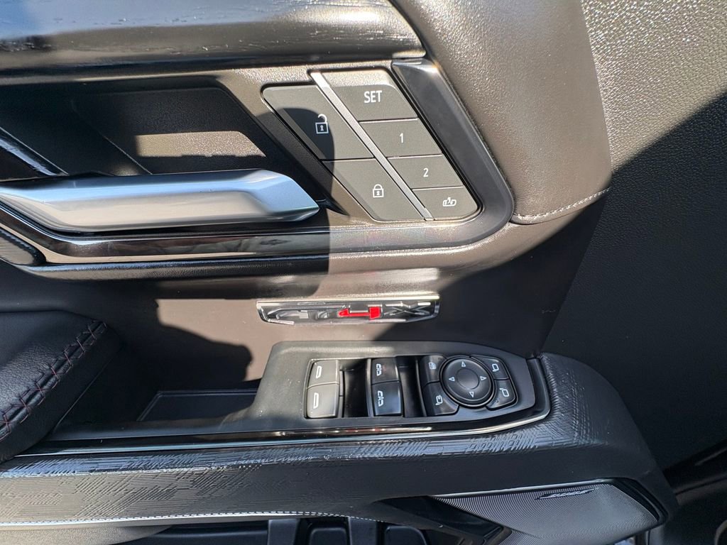 Used 2024 GMC Sierra 1500 AT4X AWD/4WD image 19