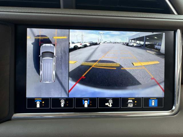 Used 2021 GMC Yukon Denali image 28