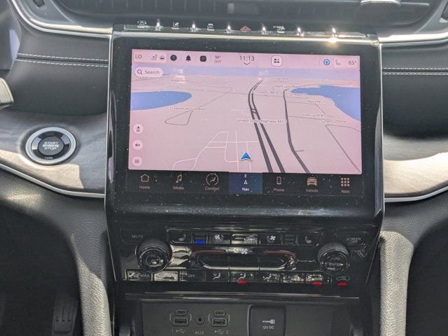 Used 2023 Jeep Grand Cherokee L Limited w/ Luxury Tech Group II AWD/4WD image 19