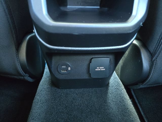Certified 2025 Ford Ranger XLT w/ Trailer Tow Package AWD/4WD image 18