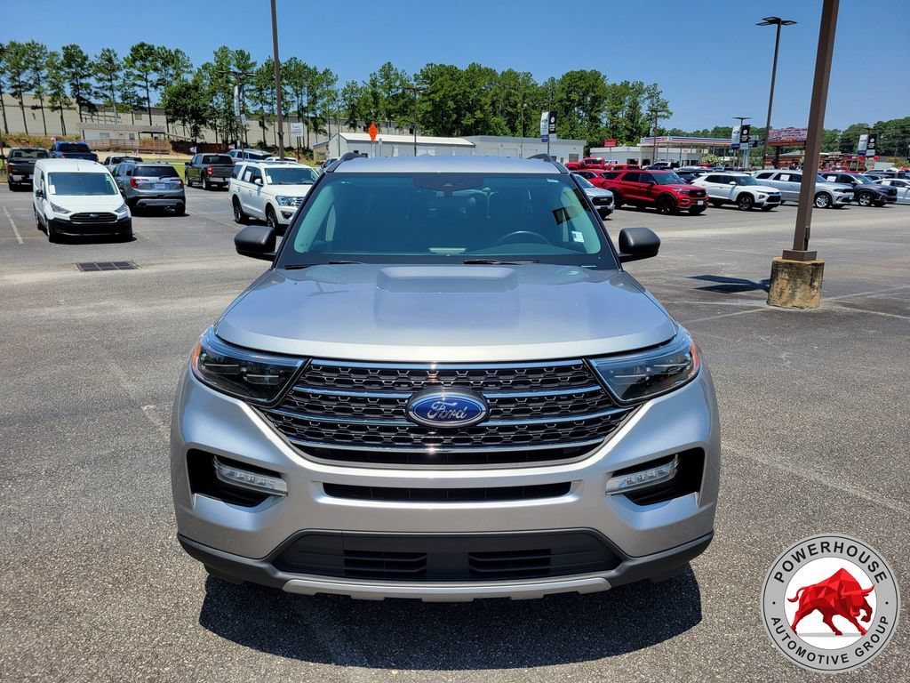 Certified 2023 Ford Explorer XLT w/ Equipment Group 202A AWD/4WD image 10