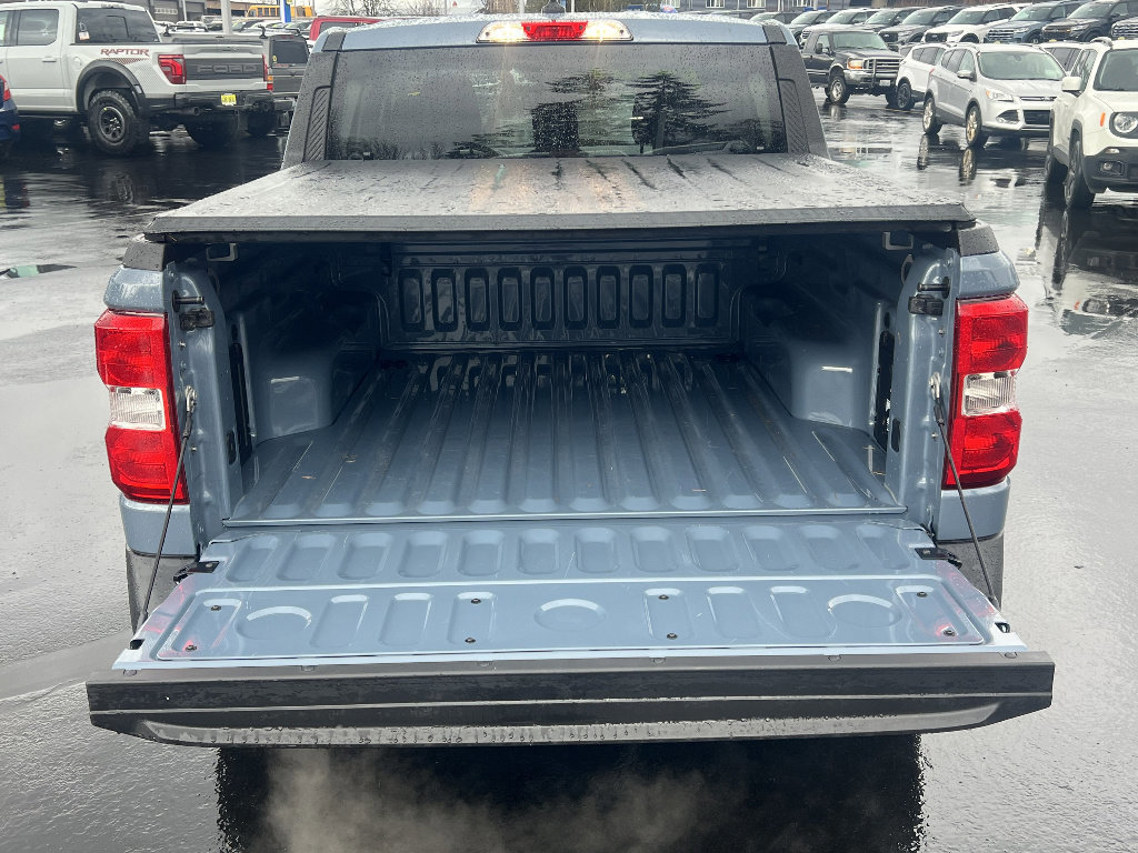 Certified 2024 Ford Maverick XLT image 11