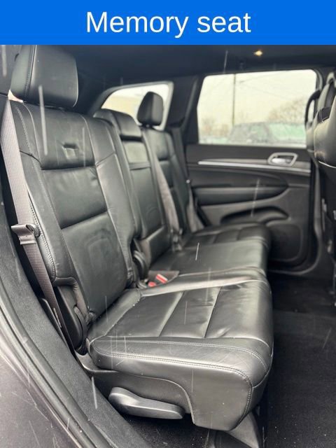 Used 2020 Jeep Grand Cherokee Limited image 31